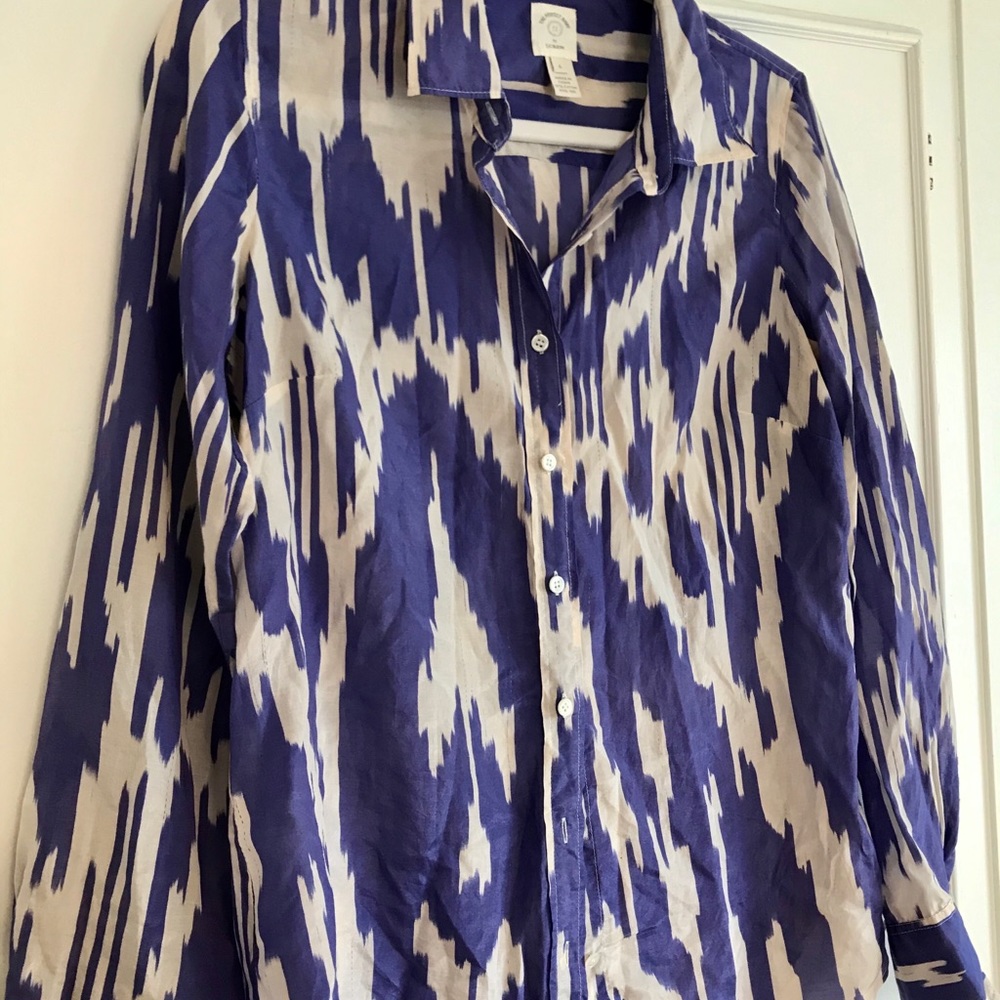 J. Crew size 6.  The Perfect Shirt